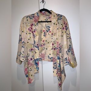 Forever 21 Floral Kimono Size Small